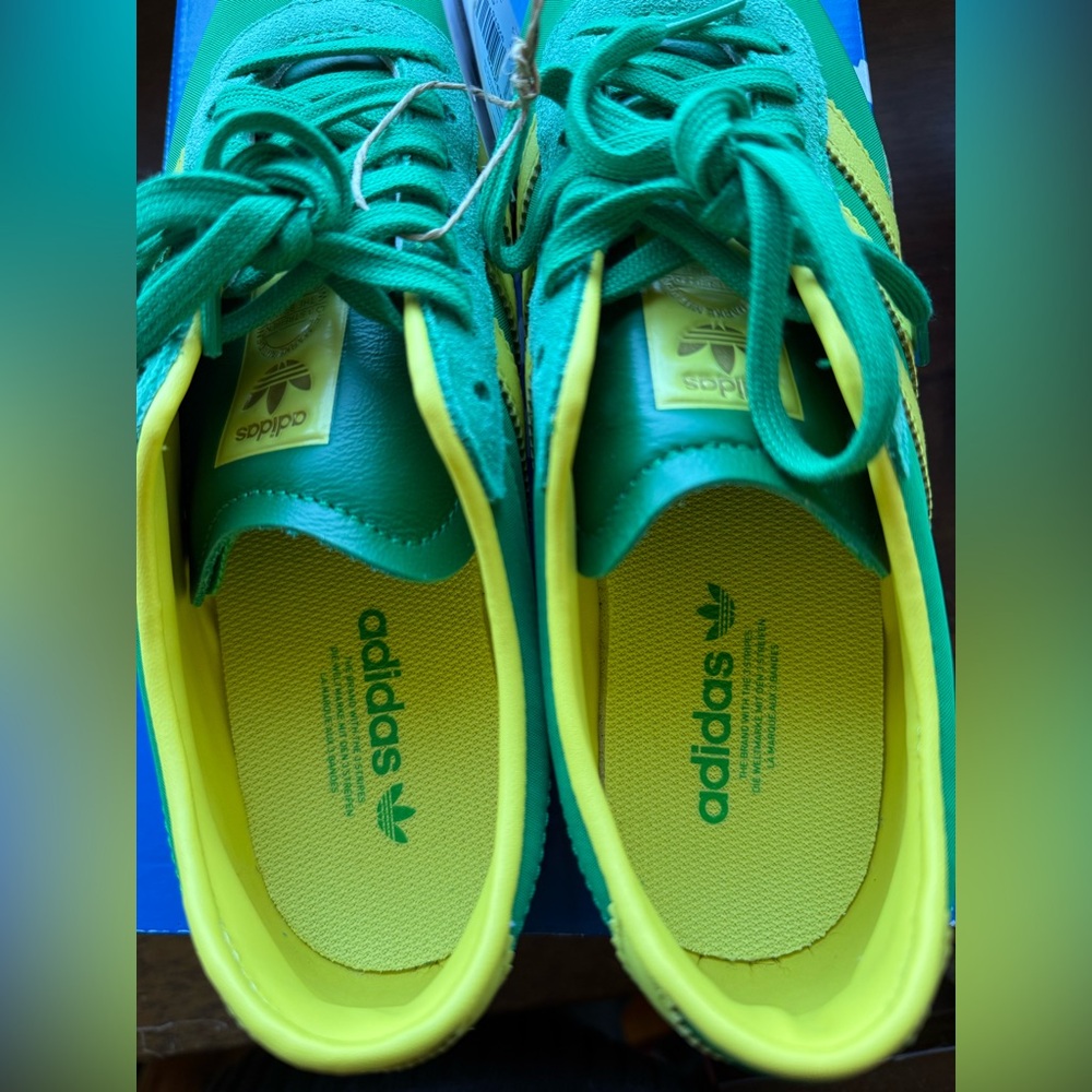 NWT/NIB Adidas Tokyo sz 6.5 - Picture 5 of 8